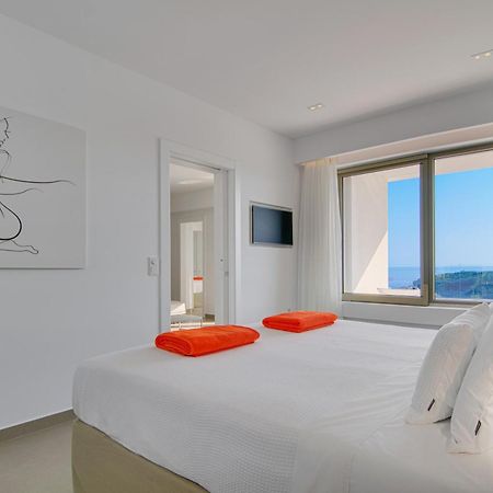 Livinghome Suites Parga Exterior photo