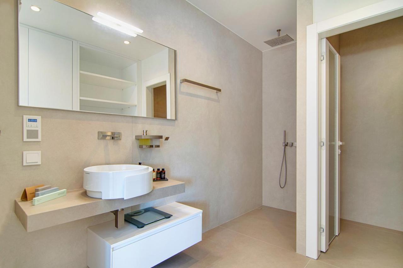 Livinghome Suites Parga Exterior photo
