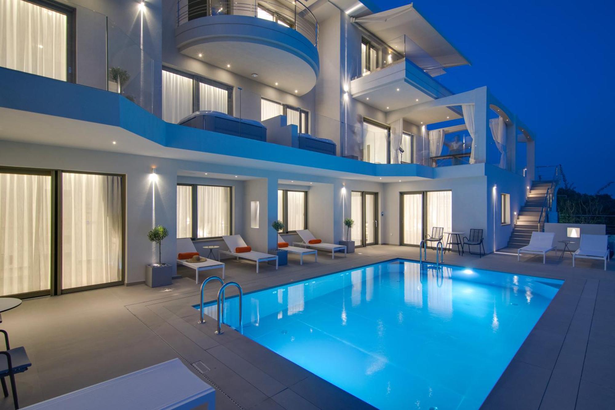 Livinghome Suites Parga Exterior photo