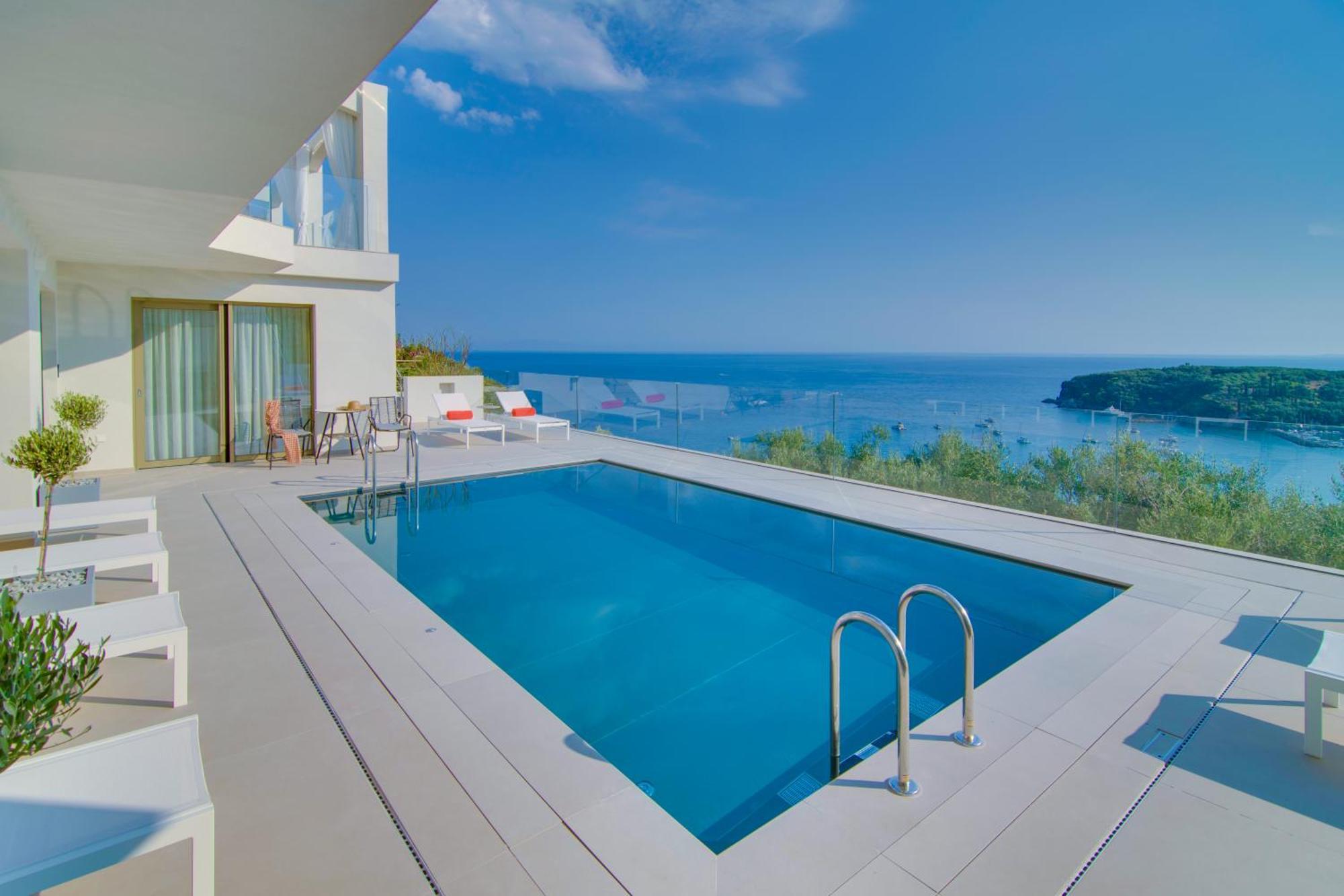 Livinghome Suites Parga Exterior photo