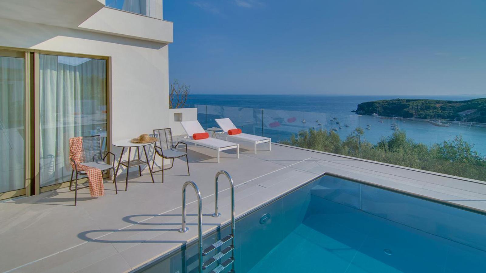 Livinghome Suites Parga Exterior photo